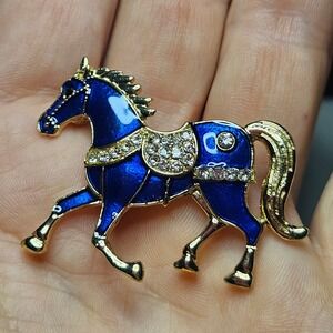 Horse Brooch Pin Women OS Blue Gold Tone Enamel Rhinestone Equestrian